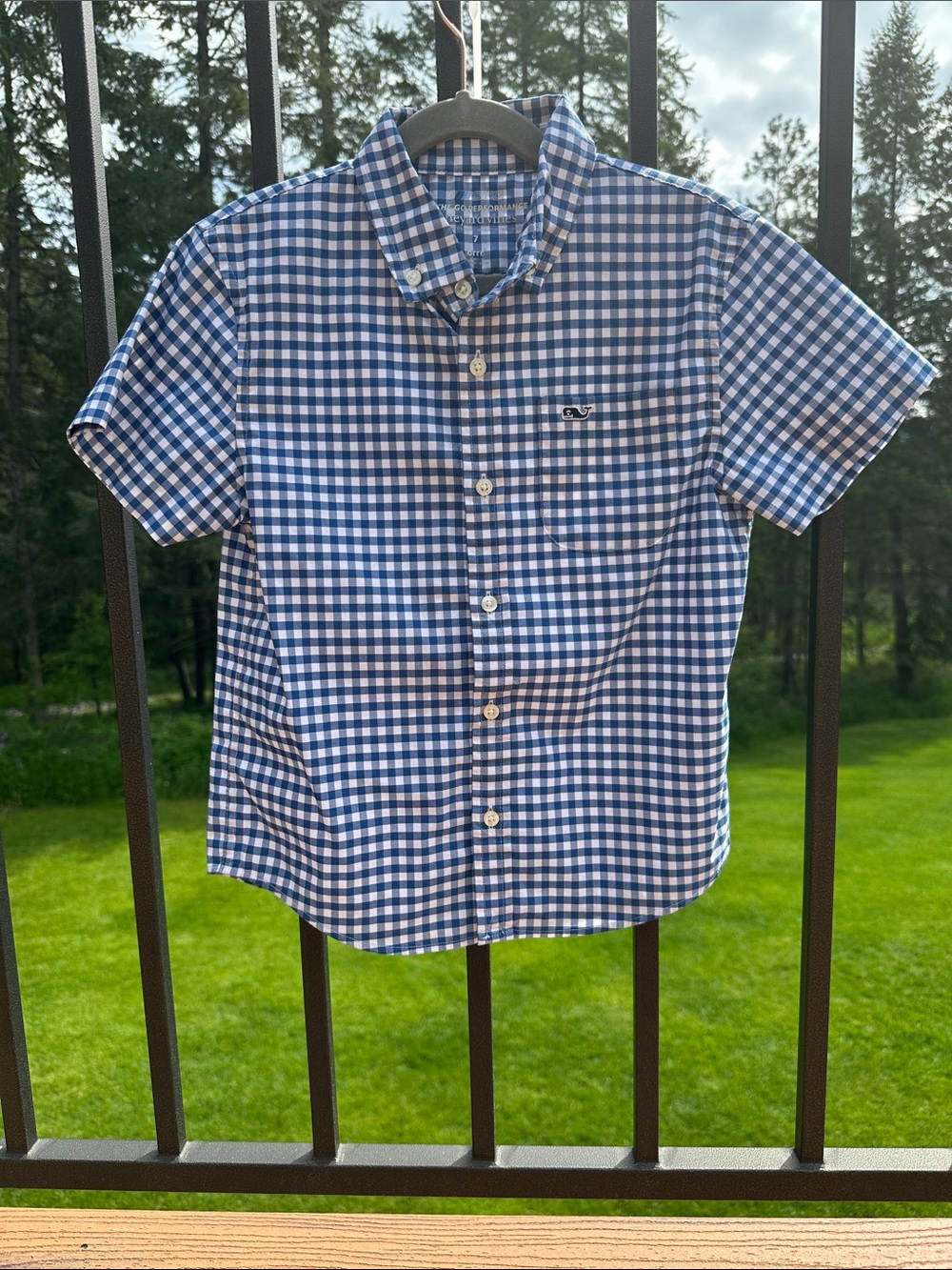 Vineyard Vines Blue and White Gingham Short-Sleeve Button-Down